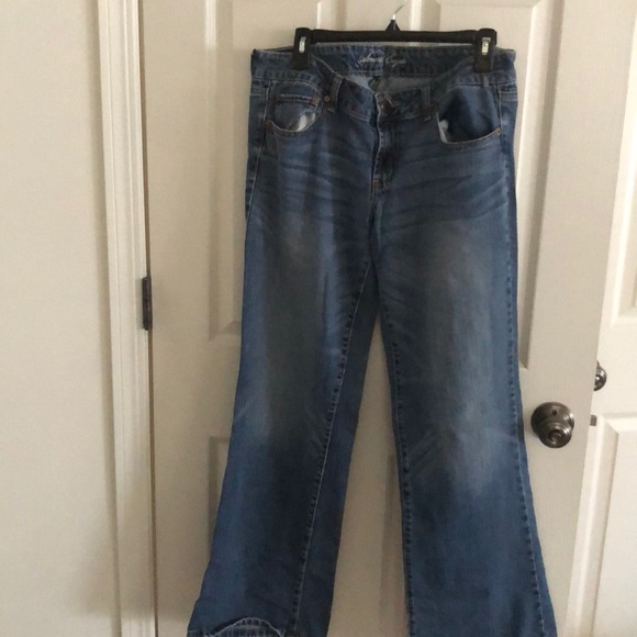 Like New American Eagle Stretch Favorite Boyfriend - Picture 1 of 3